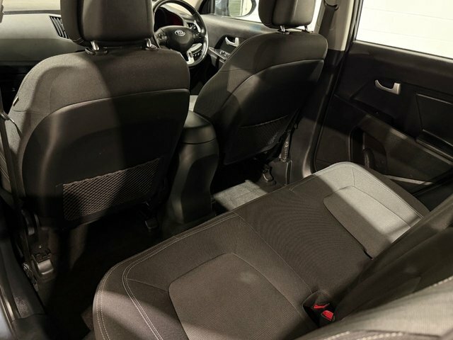 Kia Sportage  Silver #47
