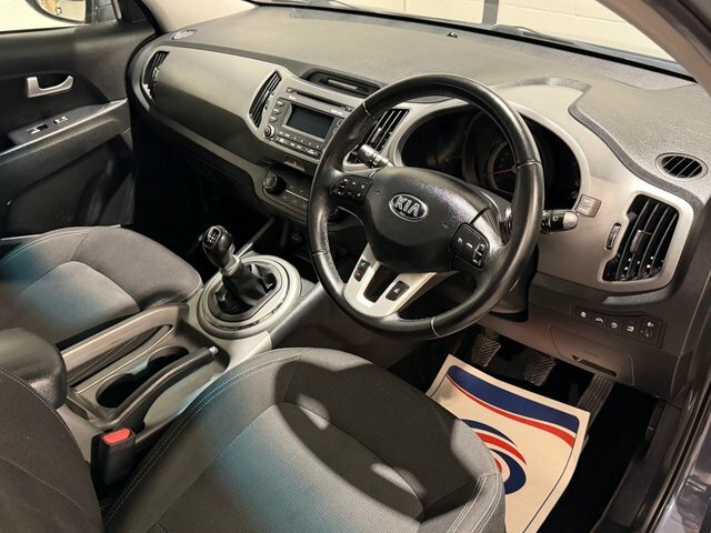 Kia Sportage  Silver #7