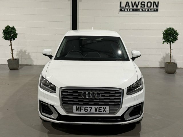 Audi Q2 Tfsi Sport 148 Black #12