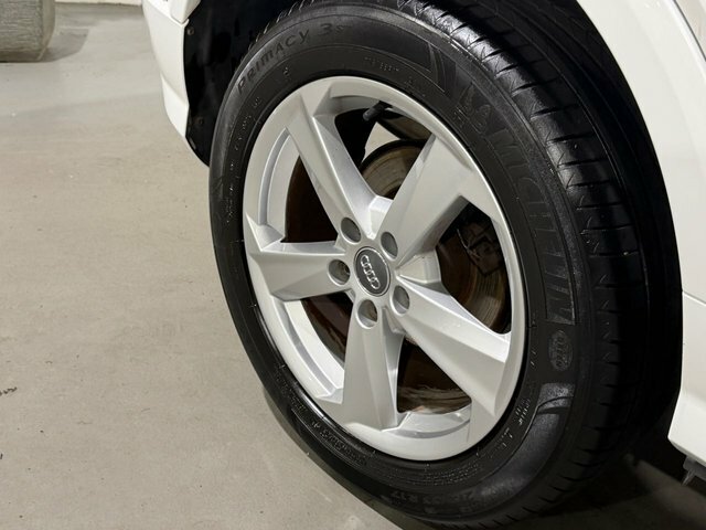 Audi Q2 Tfsi Sport 148 Black #7