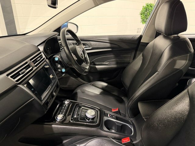 MG MG5 115Kw Exclusive Ev 61Kwh Black #62
