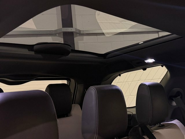 Land Rover Discovery 3.0 D300 Metropolitan Edition Grey #15