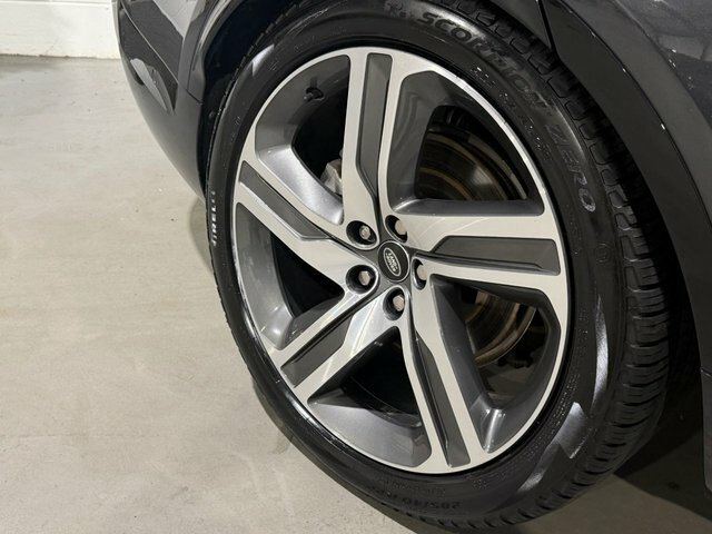 Land Rover Discovery 3.0 D300 Metropolitan Edition Grey #22