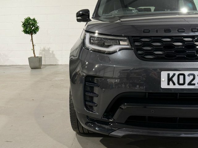 Land Rover Discovery 3.0 D300 Metropolitan Edition Grey #64