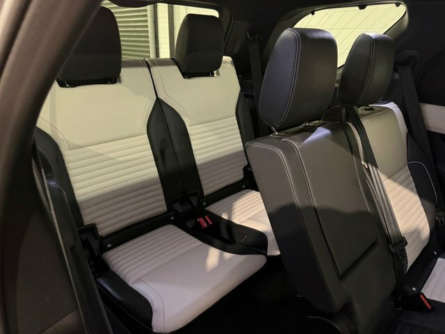 Land Rover Discovery 3.0 D300 Metropolitan Edition Grey #9