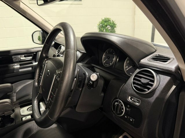 Land Rover Discovery 4 Discovery Xs Sdv6 Blue #29