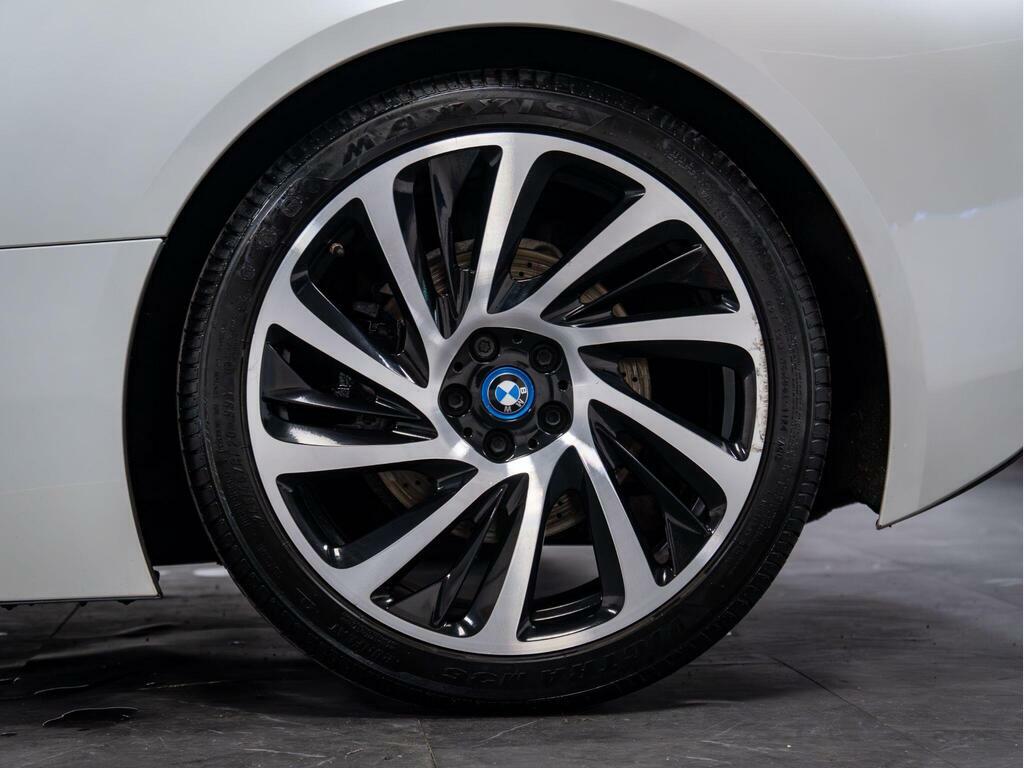 BMW i8 Coupe Blue #24