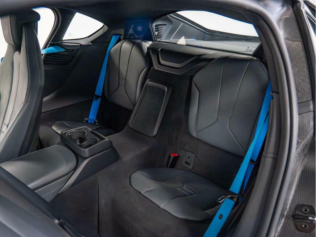 BMW i8 Coupe Blue #19