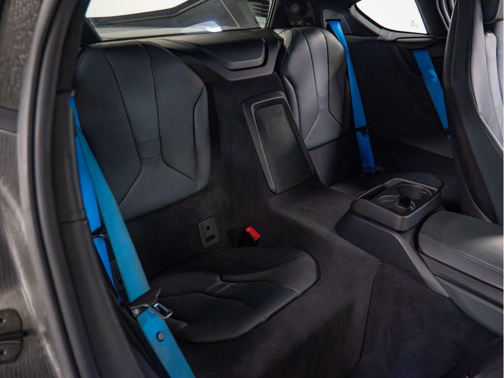 BMW i8 Coupe Blue #34