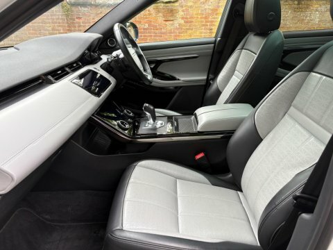 Land Rover Range Rover Evoque 2.0 D240 Mhev OV20ACZ White #6