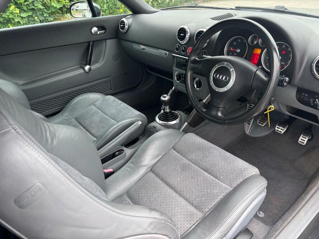 Audi TT 1.8 T Silver #9