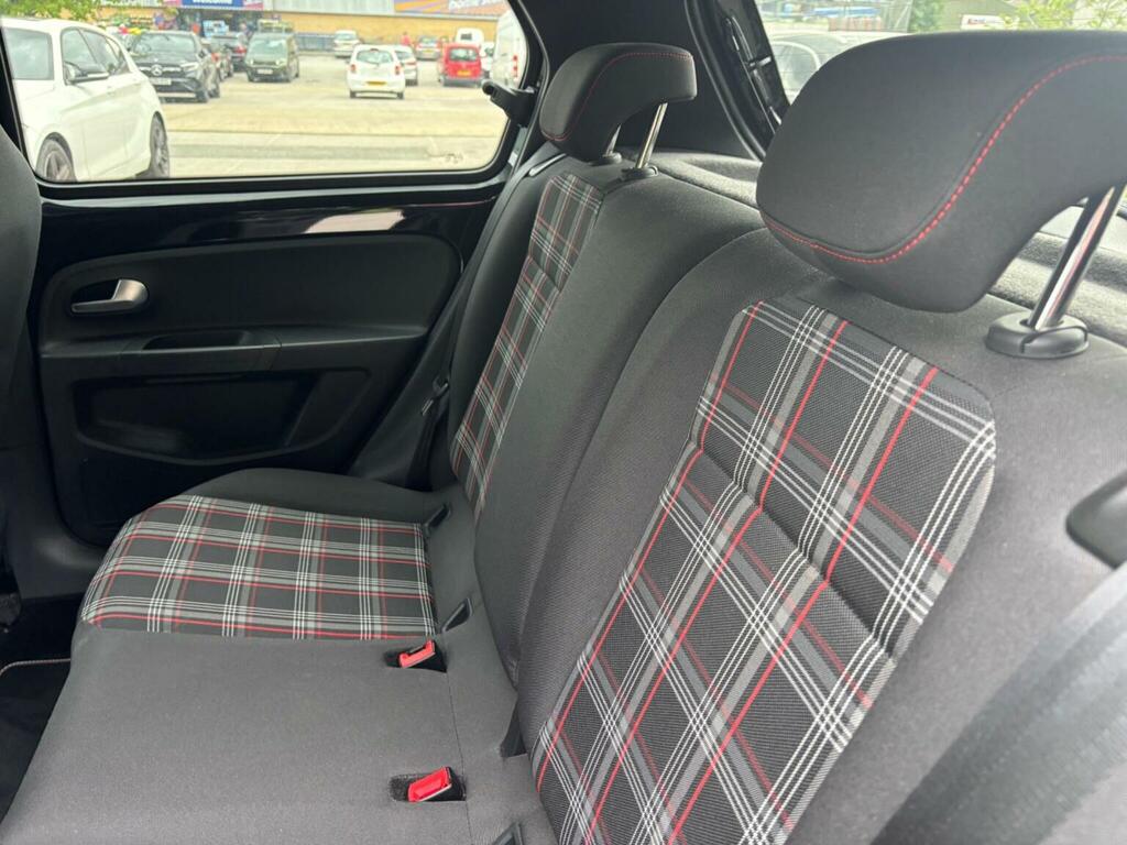 Volkswagen Up Hatchback 1.0 Up 202171 Red #14