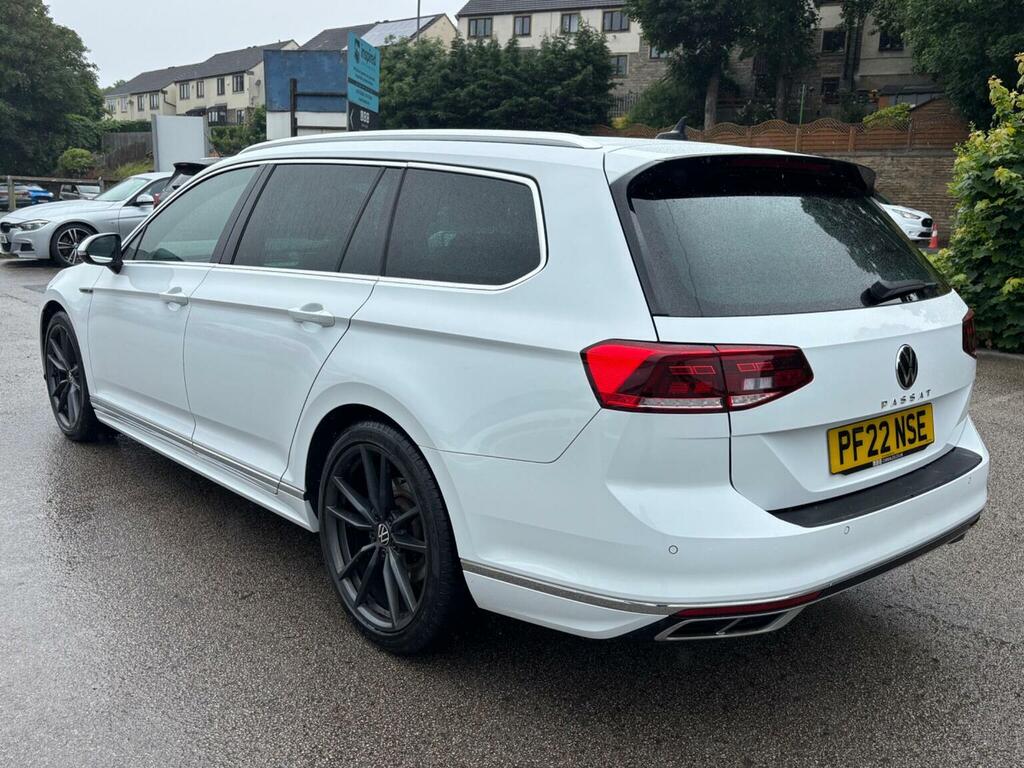 Volkswagen Passat 1.5 Tsi Evo R-line Dsg Euro 6 Ss White #4