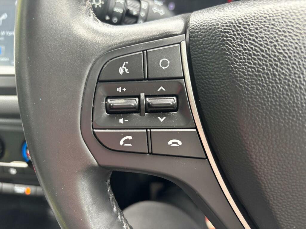 Hyundai I20 Se White #19