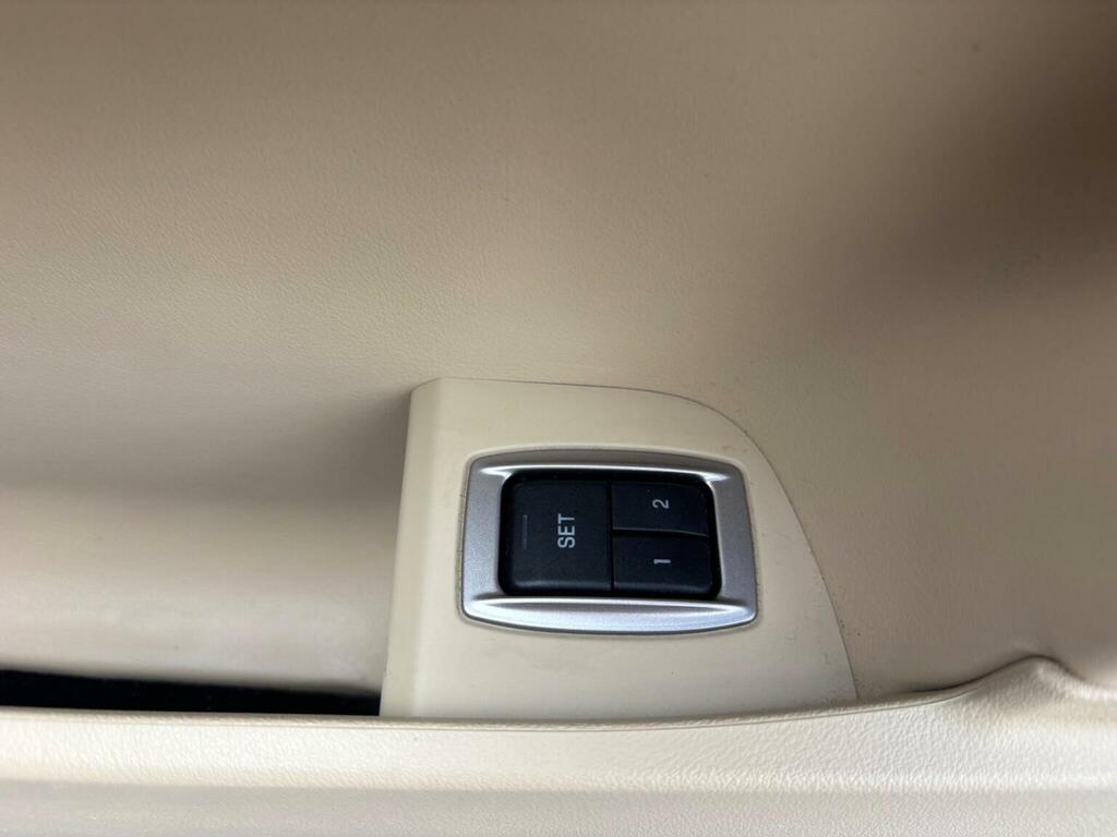 Jaguar XF 2.2 Premium Luxury D Red #21