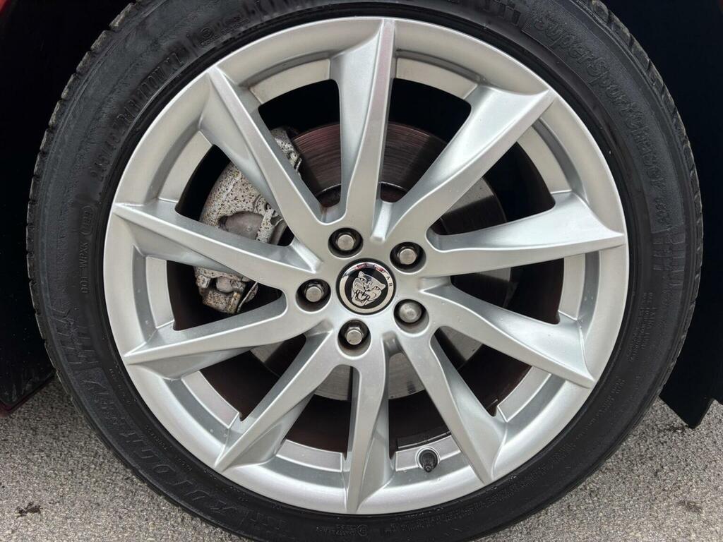 Jaguar XF 2.2 Premium Luxury D Red #25