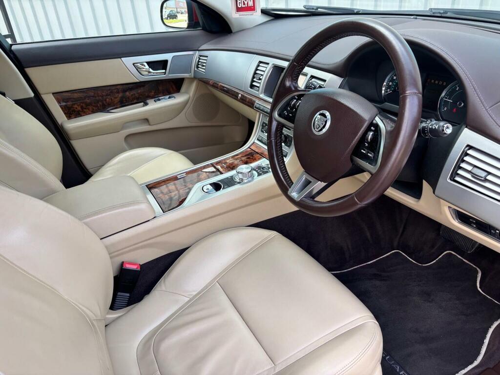 Jaguar XF 2.2 Premium Luxury D Red #12