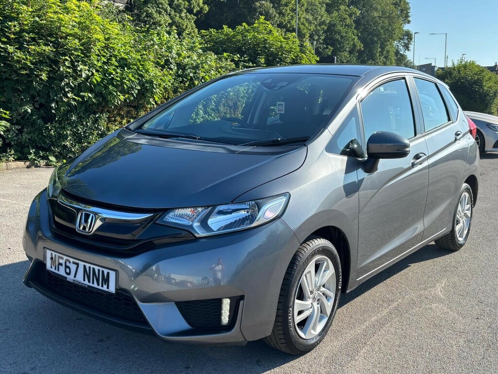 Honda Jazz Hatchback 1.3 I-vtec Se Cvt Euro 6 Ss 2017 Grey