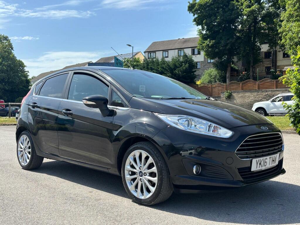 Ford Fiesta 1.0T Ecoboost Titanium X Euro 6 Ss Black #4