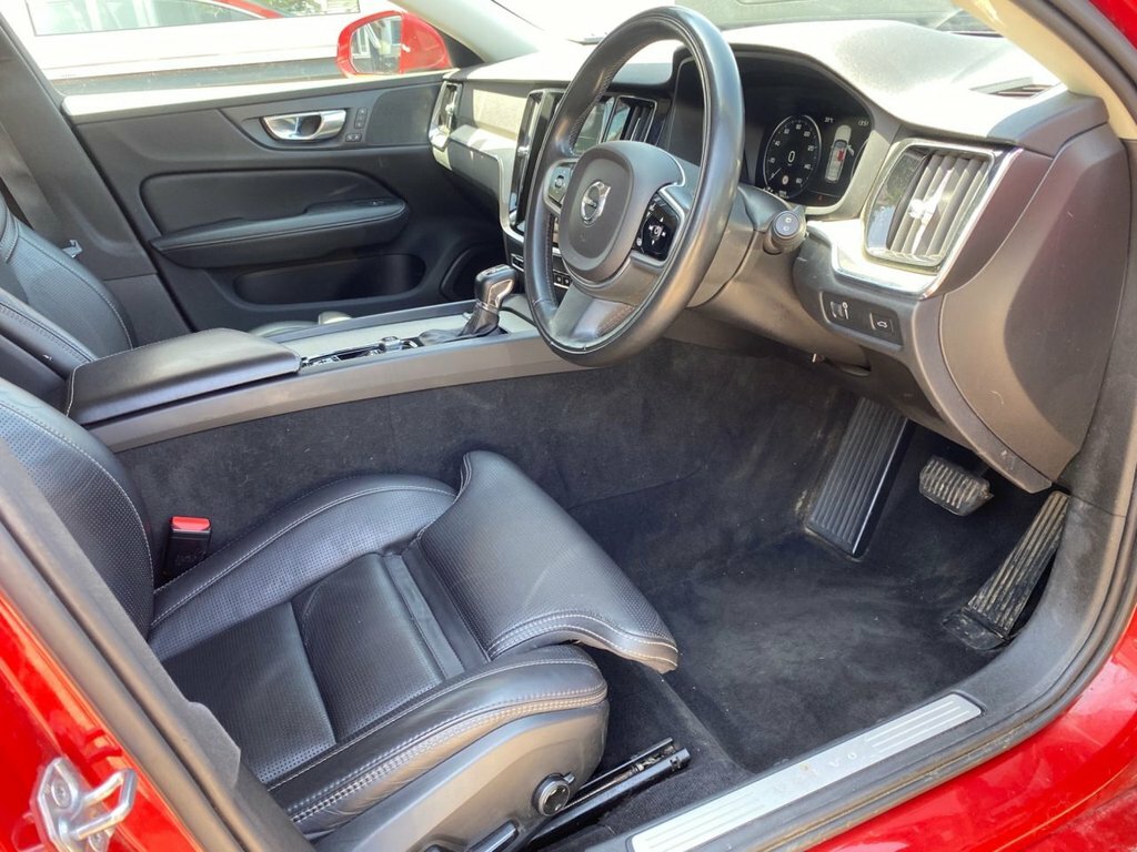 Volvo V60 2L Inscription Pro OE68UGJ Red #5