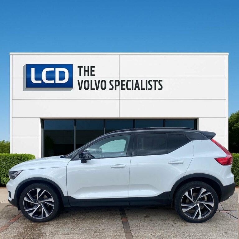 Volvo XC40 2L R-design Pro NK68JYL White #6