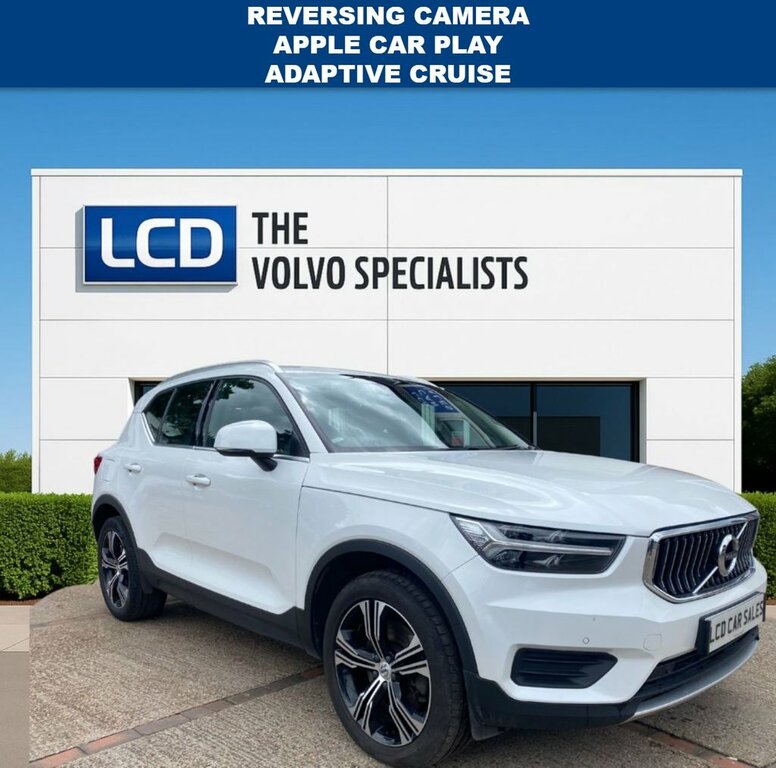 Volvo XC40 1.5L Inscription White