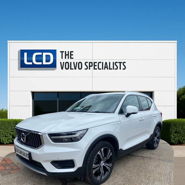 Volvo XC40 1.5L Inscription BL71UGO White #2