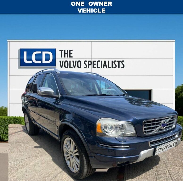 Volvo XC90 2.4L Executive Blue