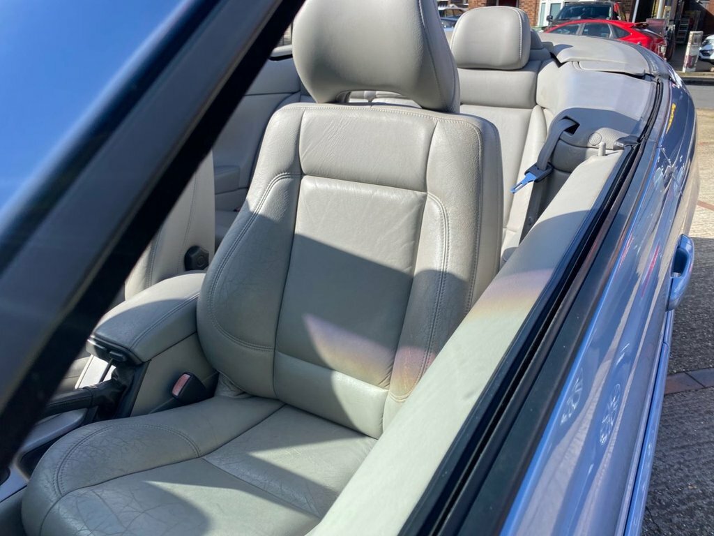 Volvo C70 2.3L Gt Blue #3