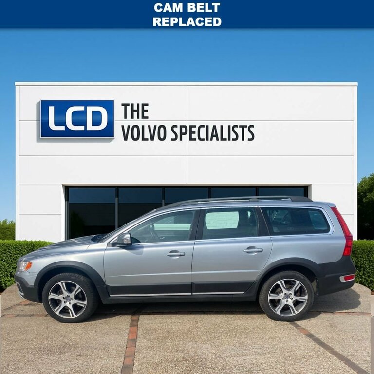 Volvo XC70 2.4L Se Lux Silver