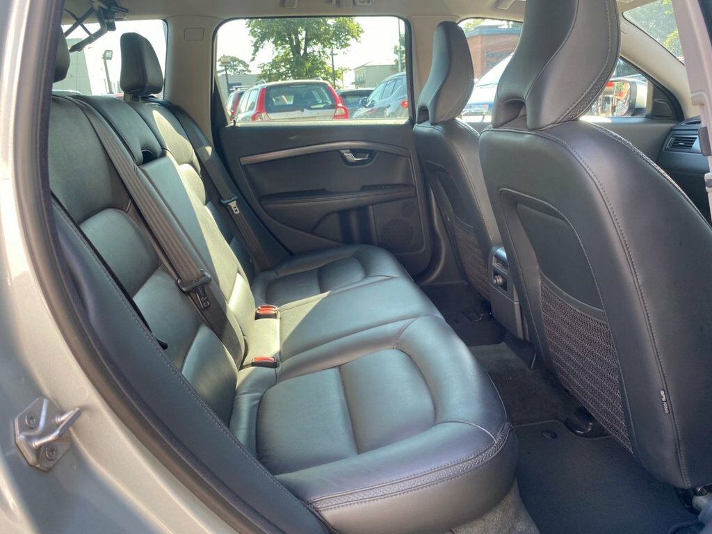 Volvo XC70 2.0 D4 Se Nav Euro 6 Ss Silver #7