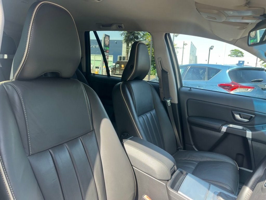Volvo XC90 2.4 D5 Executive Geartronic 4Wd #2