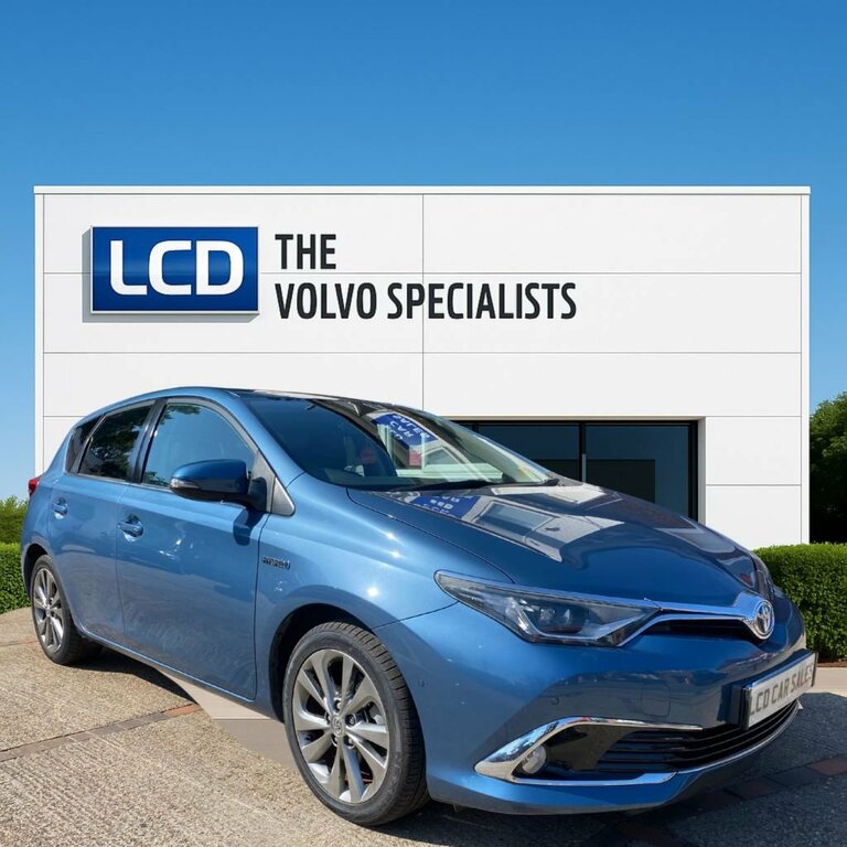 Toyota Auris 1.8L Excel Blue