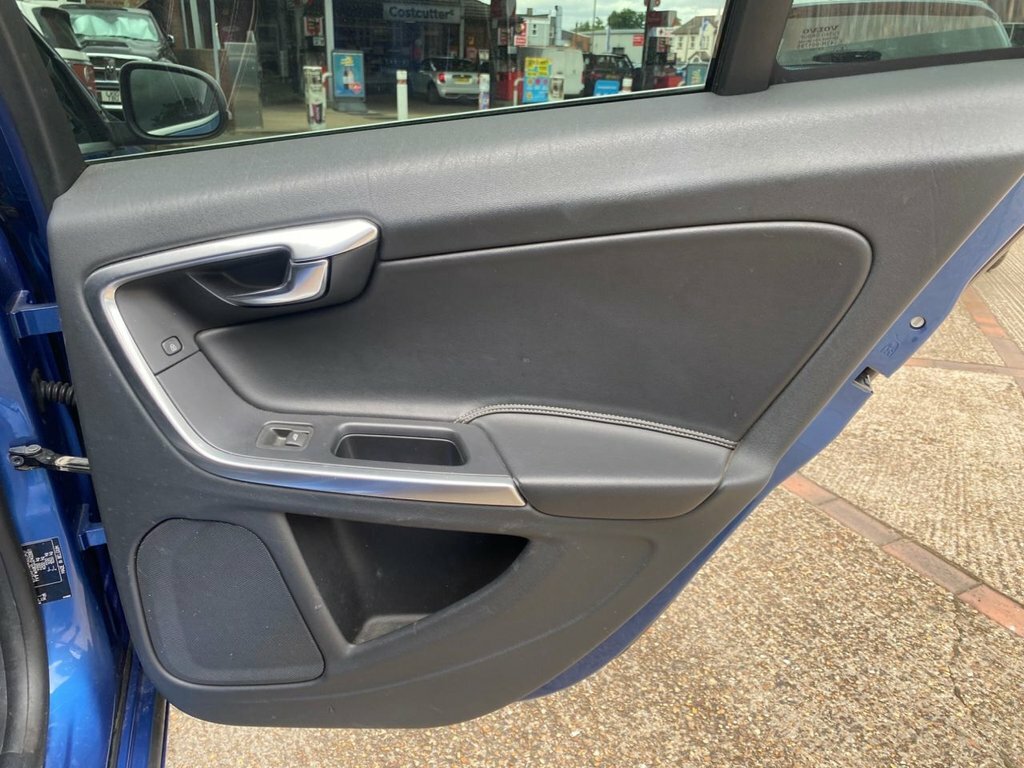 Volvo V60 D4 Inscription Blue #36