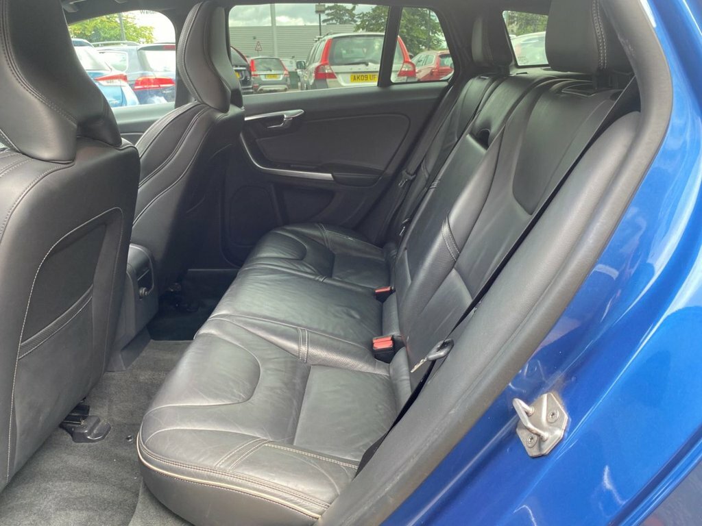 Volvo V60 D4 Inscription Blue #15