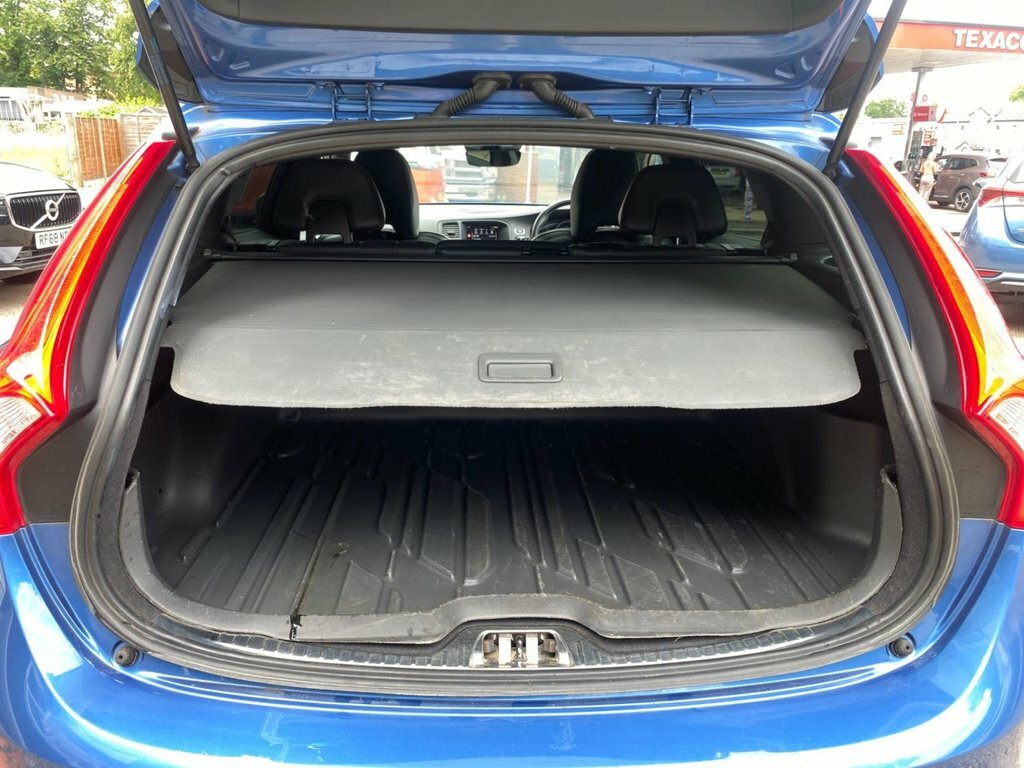 Volvo V60 D4 Inscription Blue #46
