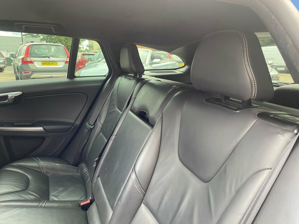 Volvo V60 D4 Inscription Blue #9