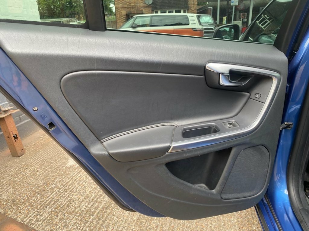 Volvo V60 D4 Inscription Blue #34