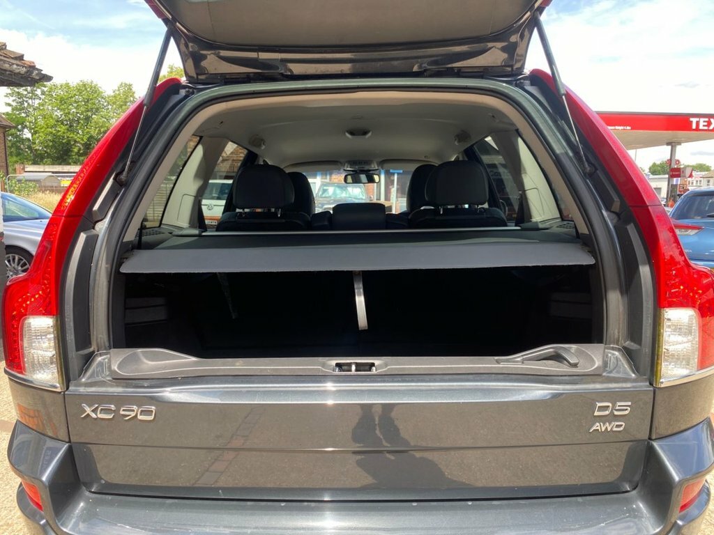 Volvo XC90  Silver #33