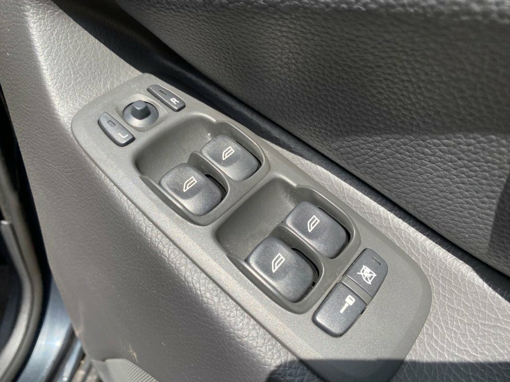 Volvo XC90  Silver #35
