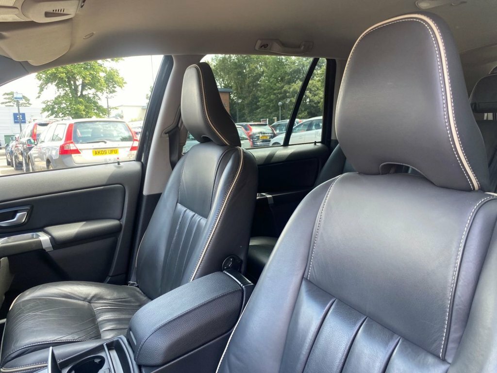 Volvo XC90  Silver #19