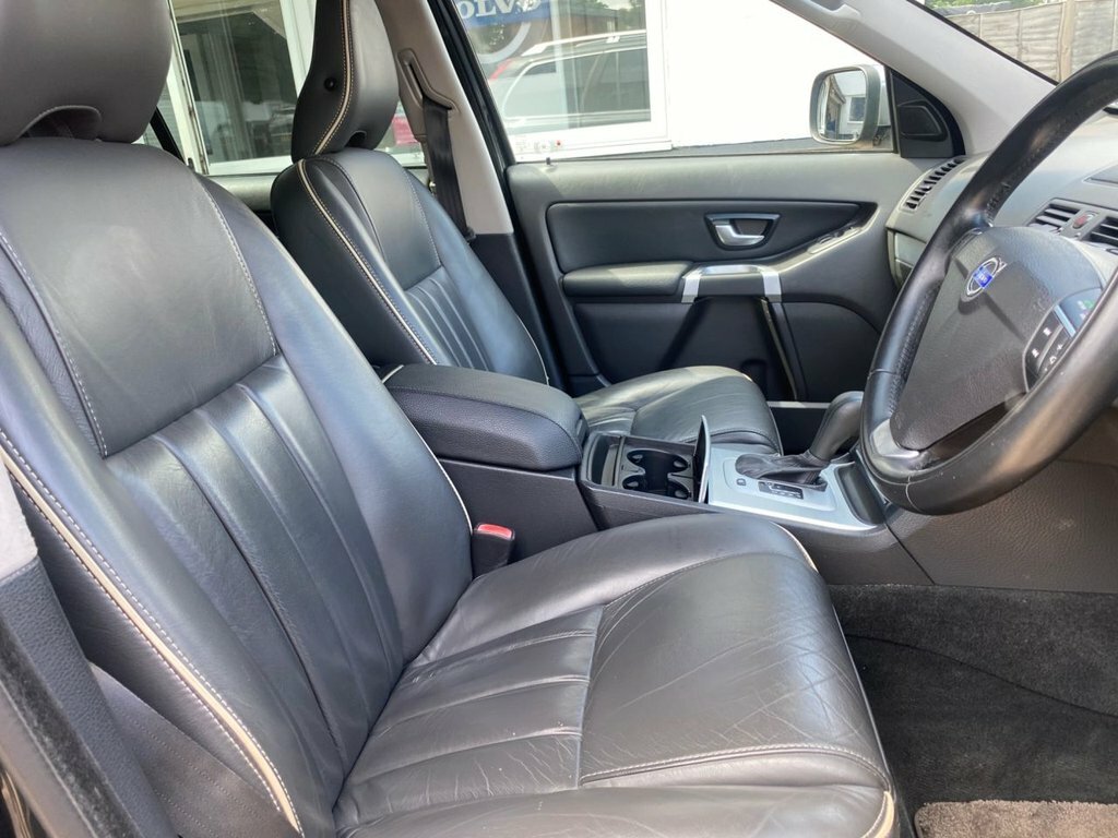 Volvo XC90  Silver #4