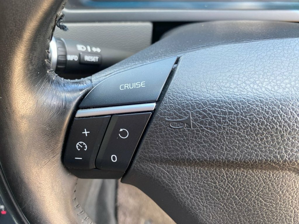 Volvo XC90  Silver #42