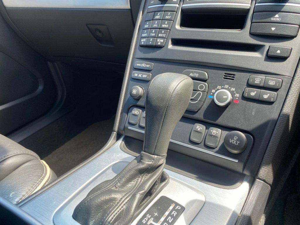 Volvo XC90  Silver #50
