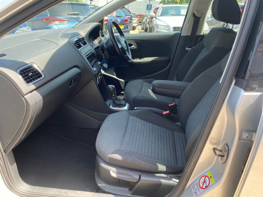 Volkswagen Polo 1.2 60 S Black #21