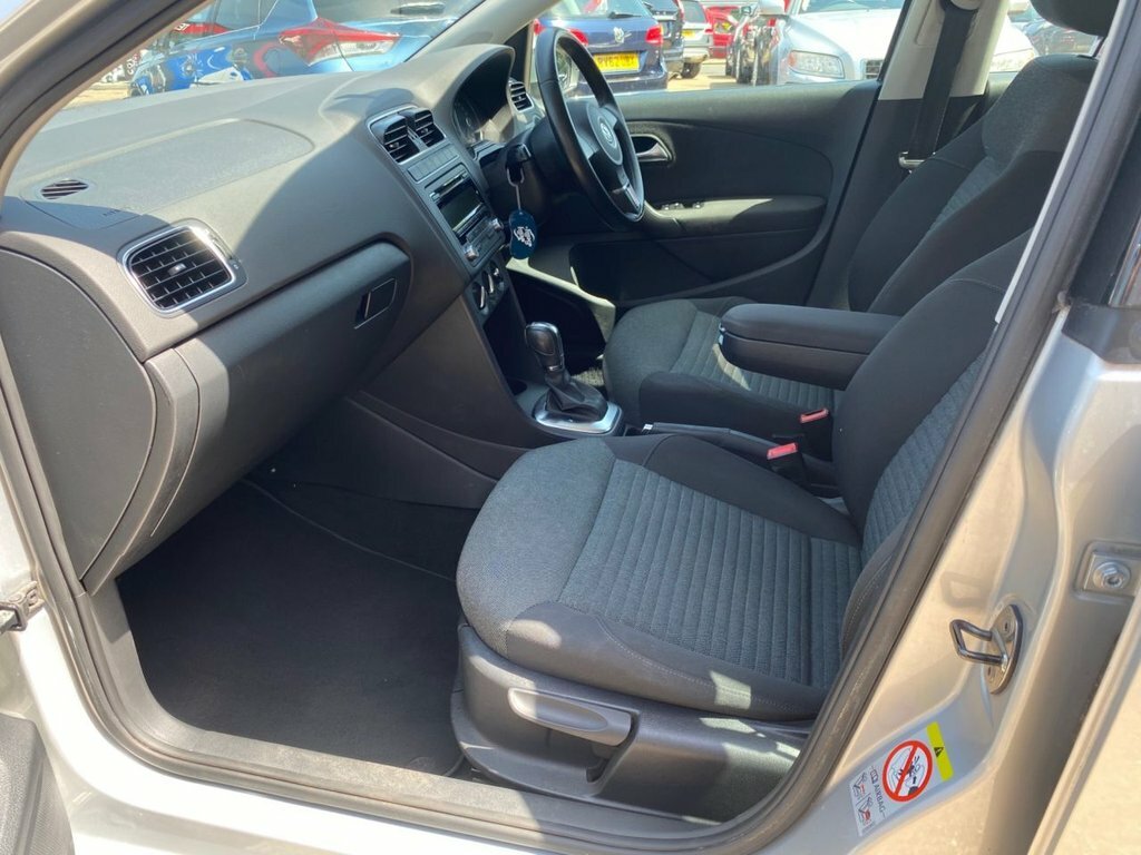 Volkswagen Polo 1.2 60 S Black #22