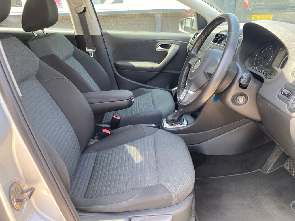 Volkswagen Polo 1.2 60 S Black #7
