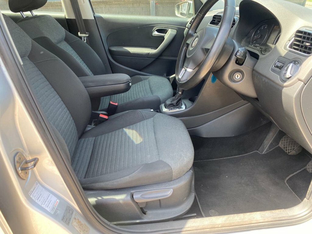 Volkswagen Polo 1.2 60 S Black #8