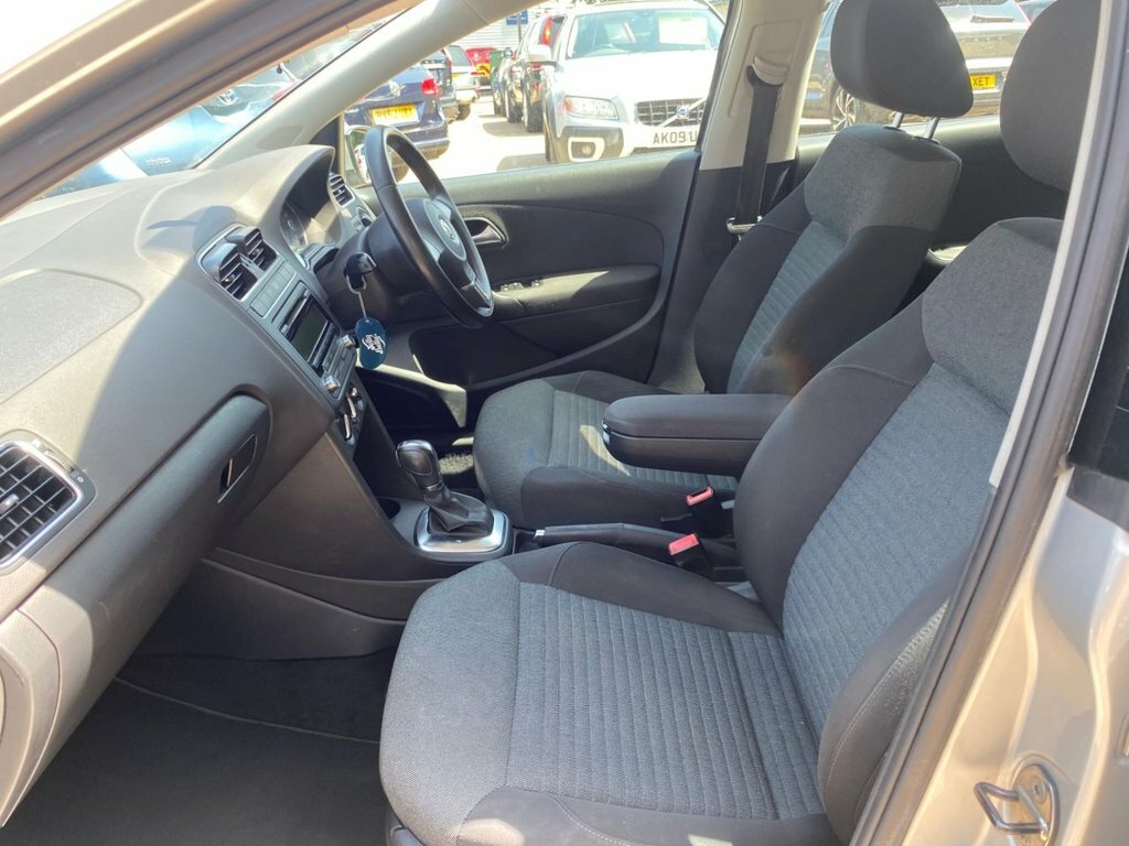 Volkswagen Polo 1.2 60 S Black #19