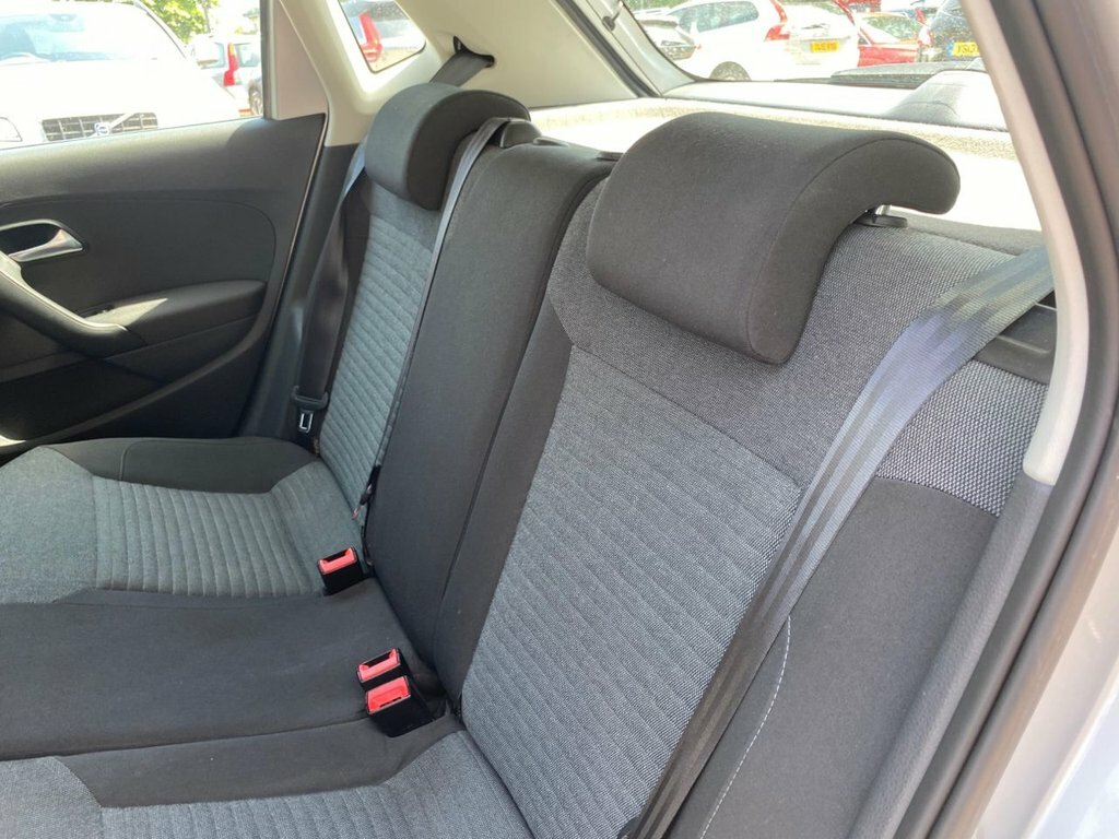 Volkswagen Polo 1.2 60 S Black #14